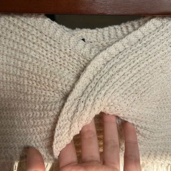 Micas Cream Knit and Lace Top - Picture 2 of 4